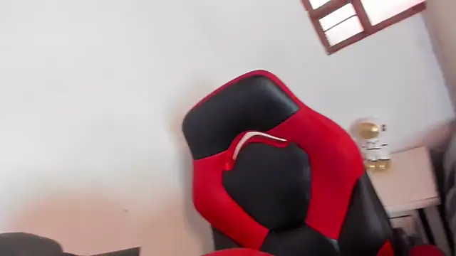 oliver price1 online show from February 2026 01:11:01 PM