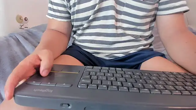 oliver price1 online show from April 2026 01:56:02 PM