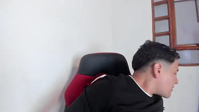 oliver price1 online show from March 2026 07:57:02 PM