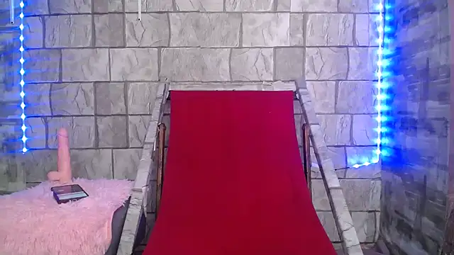 Candy chloee online show from June 2026 02:33:01 PM