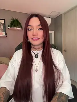 DaniDusan  online show from March 2026 06:11:01 PM