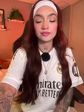 DaniDusan  online show from March 2026 06:15:02 PM