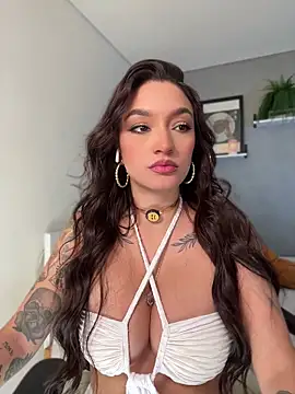 DaniDusan  online show from April 2026 07:37:01 PM