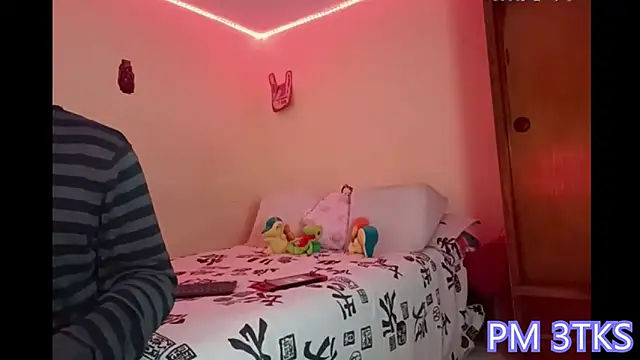 Monse n Mont online show from December 2024 12:00:01 AM