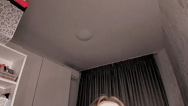 CumOnMy Tits online show from November 2025 12:47:01 AM