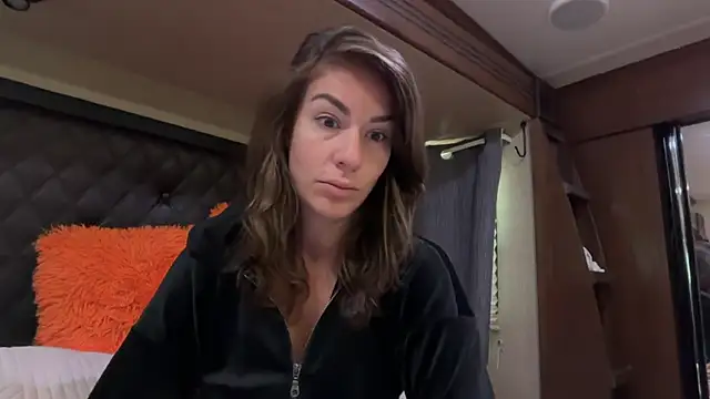 Milfywaysx online show from October 2025 03:05:02 PM
