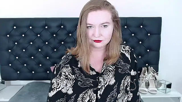 LaraDream online show from February 2025 03:01:02 AM