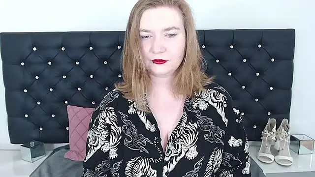 LaraDream online show from February 2025 10:43:02 PM