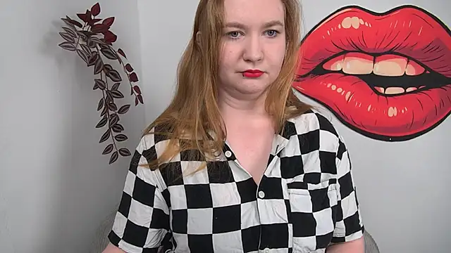 LaraDream online show from February 2026 02:17:01 PM