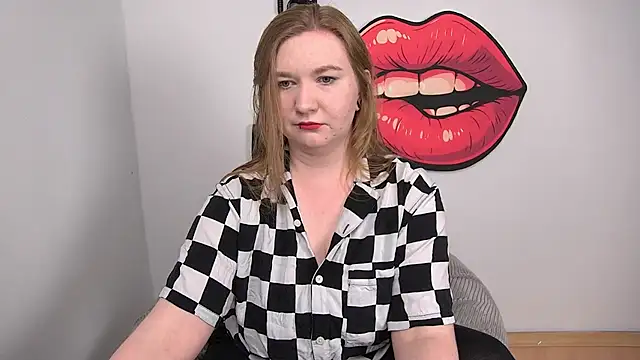 LaraDream online show from October 2025 02:29:01 PM