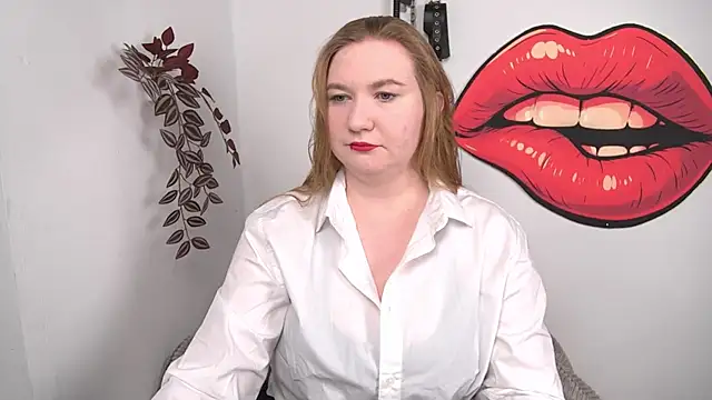 LaraDream online show from January 2026 02:10:01 PM