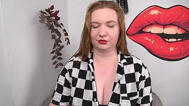 LaraDream online show from February 2026 02:19:02 PM