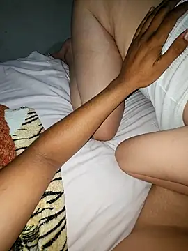 Bernardo085 online show from March 2026 03:02:01 AM