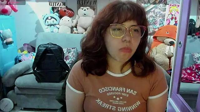 soficammy online show from February 2025 10:58:01 PM