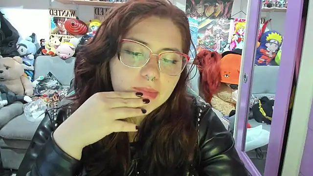 soficammy online show from October 2025 10:51:02 PM