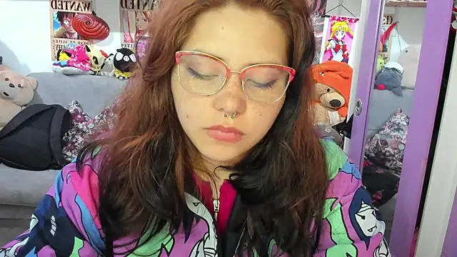 soficammy online show from September 2025 10:05:02 PM