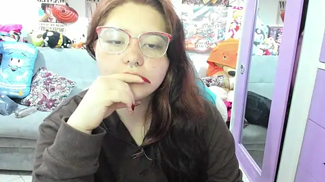 soficammy online show from October 2025 08:43:01 PM