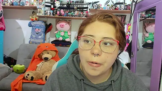 soficammy online show from December 2025 08:10:01 PM