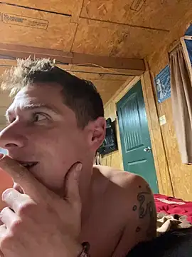 DillPie online show from December 2025 03:27:01 AM