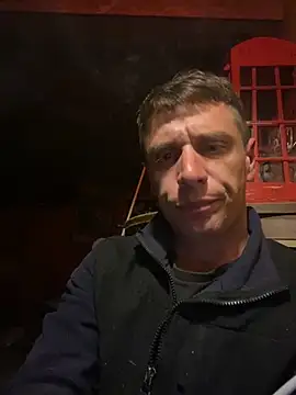 DillPie online show from November 2025 07:47:02 AM