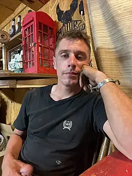 DillPie online show from November 2025 07:13:01 AM