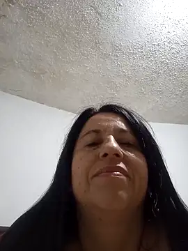 valeriapinter online show from May 2026 10:18:01 AM