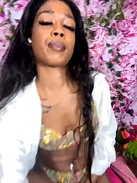 mismialove online show from September 2025 04:26:01 AM