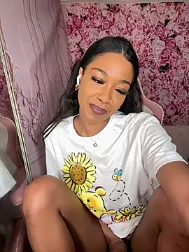 mismialove online show from March 2026 06:13:02 AM