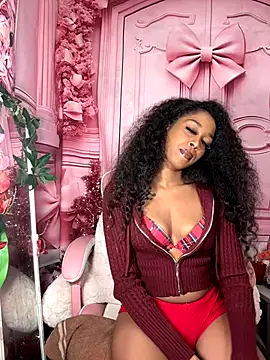 mismialove online show from December 2025 11:04:02 AM