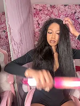 mismialove online show from March 2026 12:27:02 AM