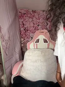 mismialove online show from March 2026 11:03:01 AM