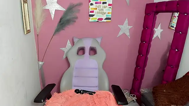 Snapshot of body_brown chatting on February 2026 03:56:01 PM body brown online show from February 2026 03:56:01 PM