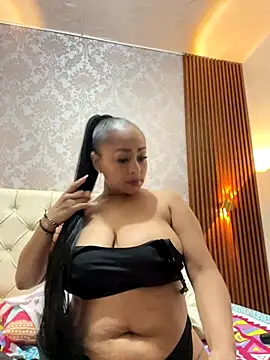 Snapshot of sofia_xxx02 chatting on October 2025 12:09:01 AM sofia xxx02 online show from October 2025 12:09:01 AM