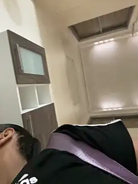 Snapshot of sofia_xxx02 chatting on November 2025 11:58:01 AM sofia xxx02 online show from November 2025 11:58:01 AM