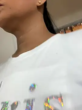 Snapshot of sofia_xxx02 chatting on October 2025 11:55:01 AM sofia xxx02 online show from October 2025 11:55:01 AM