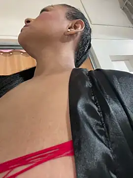 Snapshot of sofia_xxx02 chatting on November 2025 12:06:01 PM sofia xxx02 online show from November 2025 12:06:01 PM