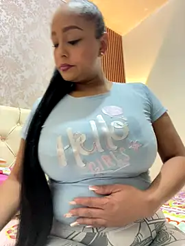 Snapshot of sofia_xxx02 chatting on December 2025 12:17:02 PM sofia xxx02 online show from December 2025 12:17:02 PM