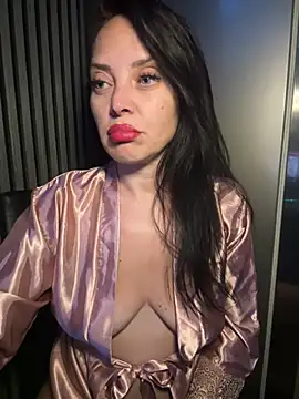 Kate Joy online show from July 2026 11:18:01 PM