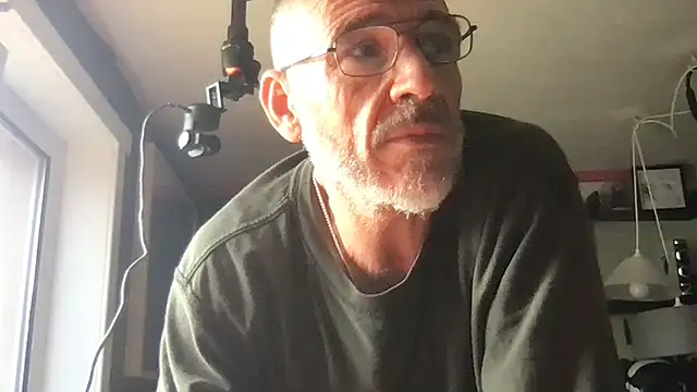 McPherson72 online show from May 2026 11:05:02 AM