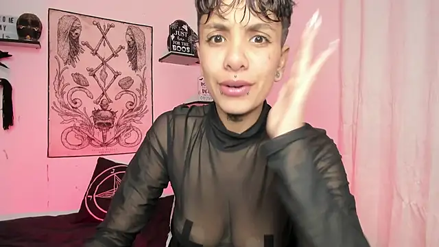 Snapshot of luci_fer_devil chatting on January 2025 02:26:02 AM luci fer devil online show from January 2025 02:26:02 AM