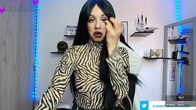 luci fer devil online show from April 2026 05:41:02 PM