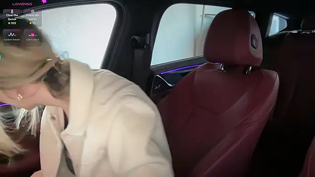 Snapshot of Livia777 chatting on April 2026 08:31:02 AM Livia777 online show from April 2026 08:31:02 AM