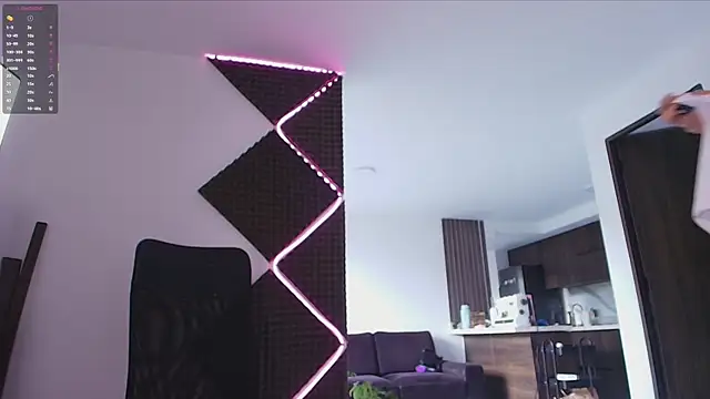 bigryann23 online show from November 2025 09:37:02 PM