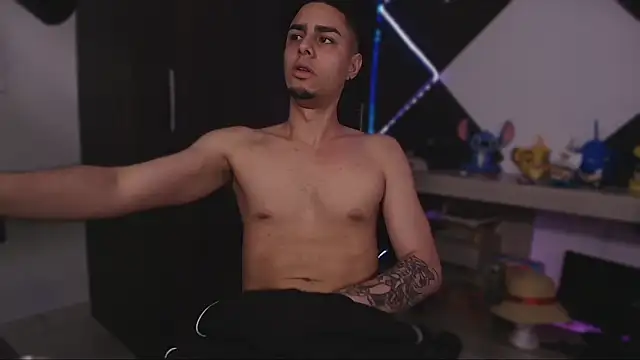 bigryann23 online show from April 2026 02:24:01 AM