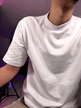 bigryann23 online show from November 2025 12:26:02 AM