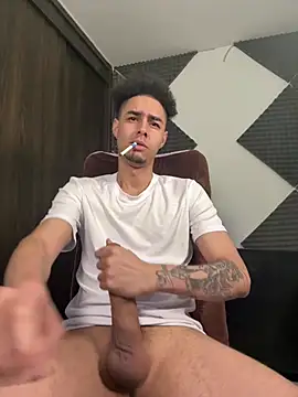 bigryann23 online show from February 2026 02:14:02 PM