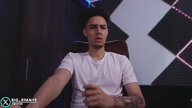 bigryann23 online show from February 2026 02:47:02 PM