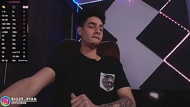 bigryann23 online show from February 2026 08:17:02 PM